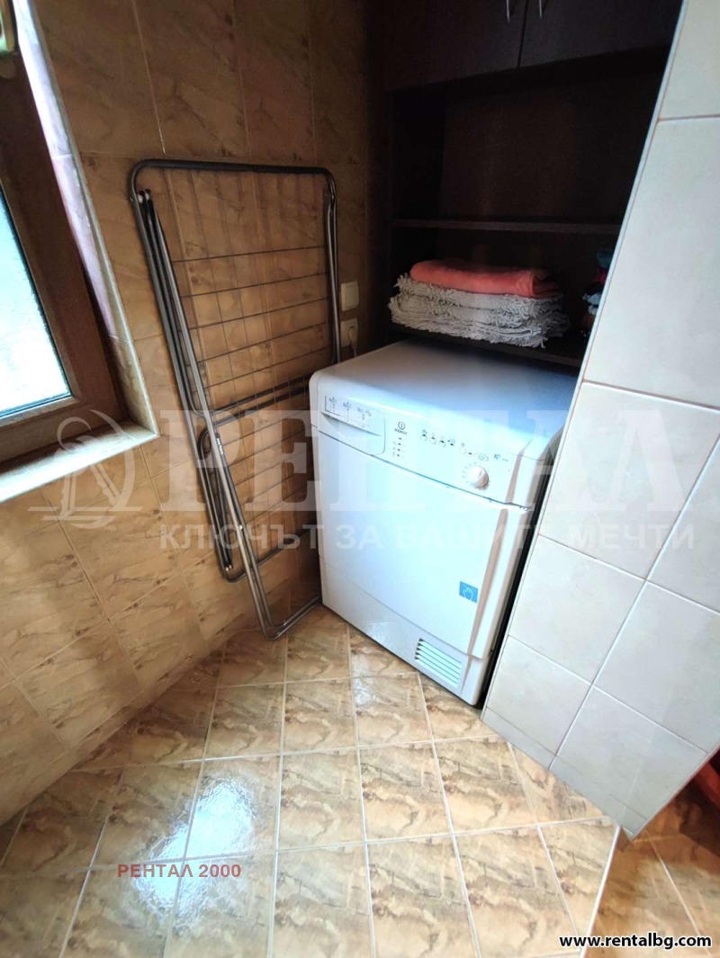 В аренду  2 спальни Пловдив , Център , 110 кв.м | 60567529 - изображение [16]