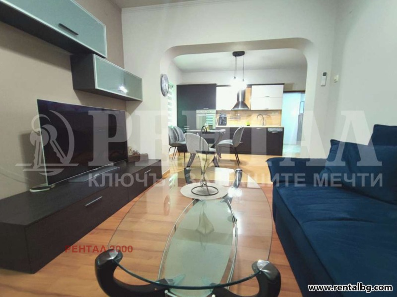 В аренду  2 спальни Пловдив , Център , 110 кв.м | 60567529 - изображение [3]