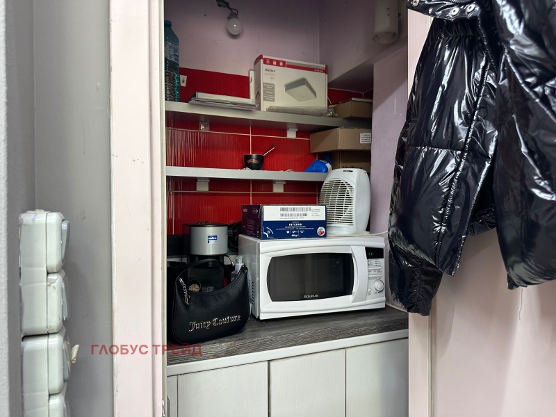 Do wynajęcia  Sklep Sofia , Centar , 50 mkw | 31451676 - obraz [3]