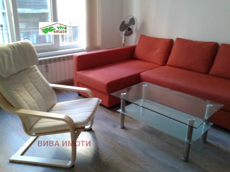 Zu vermieten  1 Schlafzimmer Sofia , Zentar , 68 qm | 74871438