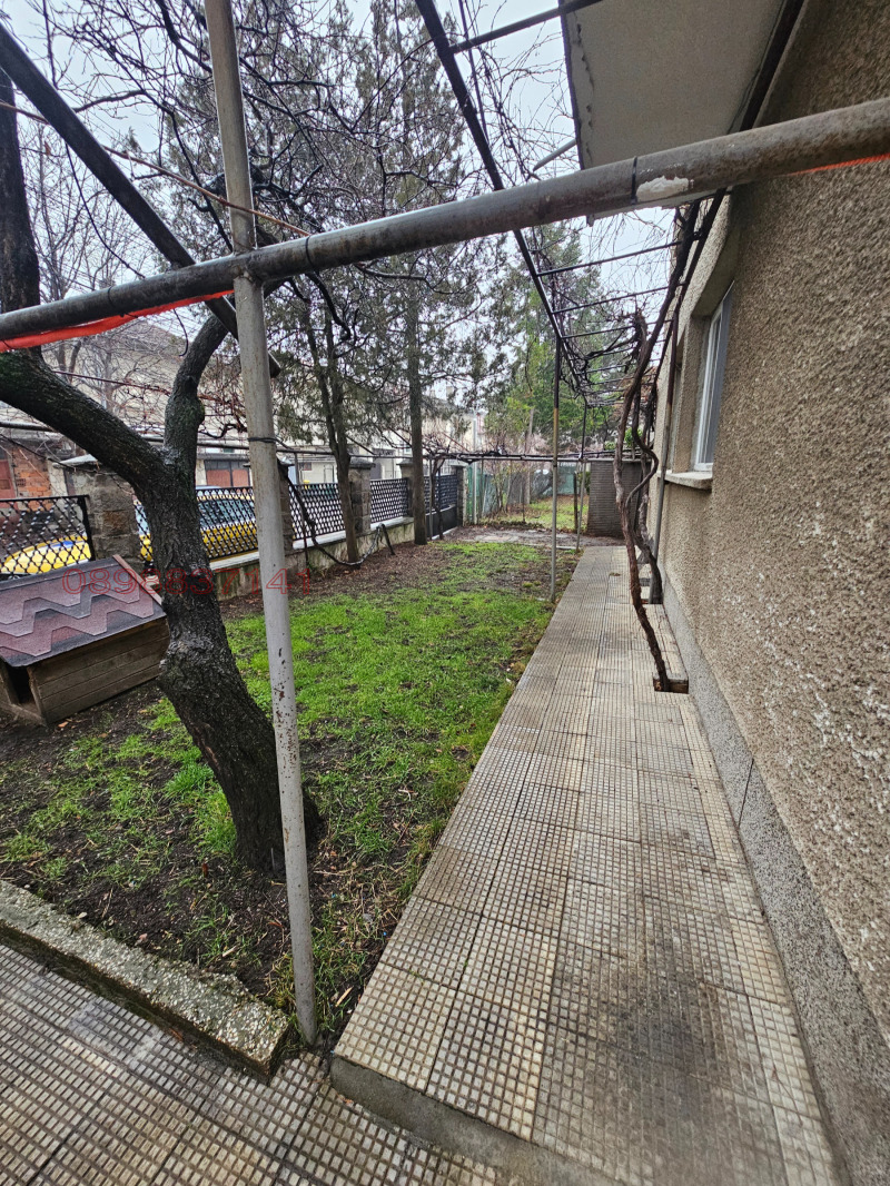 Дава под наем КЪЩА, гр. Божурище, област София област, снимка 3 - Къщи - 53031547