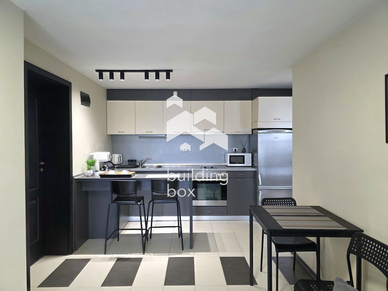 Дава под наем 3-СТАЕН, гр. София, Център, снимка 4 - Апартаменти - 53855193