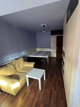 ���� ��� ���� 3-����� | Imot.bg � ����� ������ 8