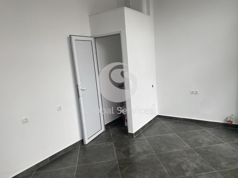 Под наем МАГАЗИН, град София, Център • 450 € / 880.12 лв. • 55361467 1