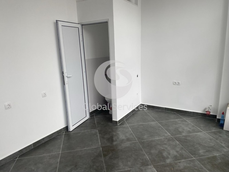 Дава под наем МАГАЗИН, гр. София, Център, снимка 3 - Магазини - 52336517