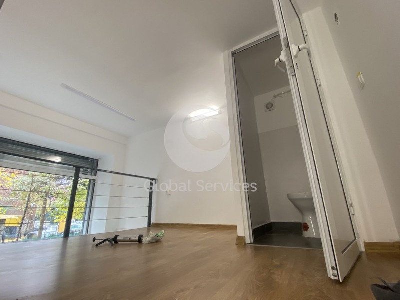 Дава под наем МАГАЗИН, гр. София, Център, снимка 9 - Магазини - 52336517