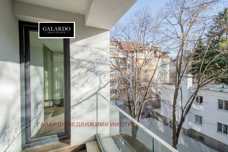 Дава под наем 4-СТАЕН, гр. София, Лозенец, снимка 13 - Апартаменти - 52983844