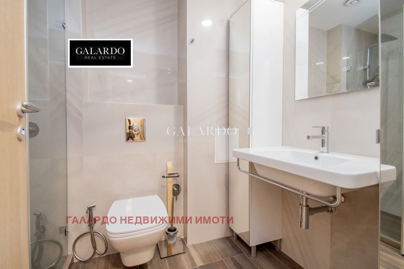 Дава под наем 4-СТАЕН, гр. София, Лозенец, снимка 10 - Апартаменти - 52983844