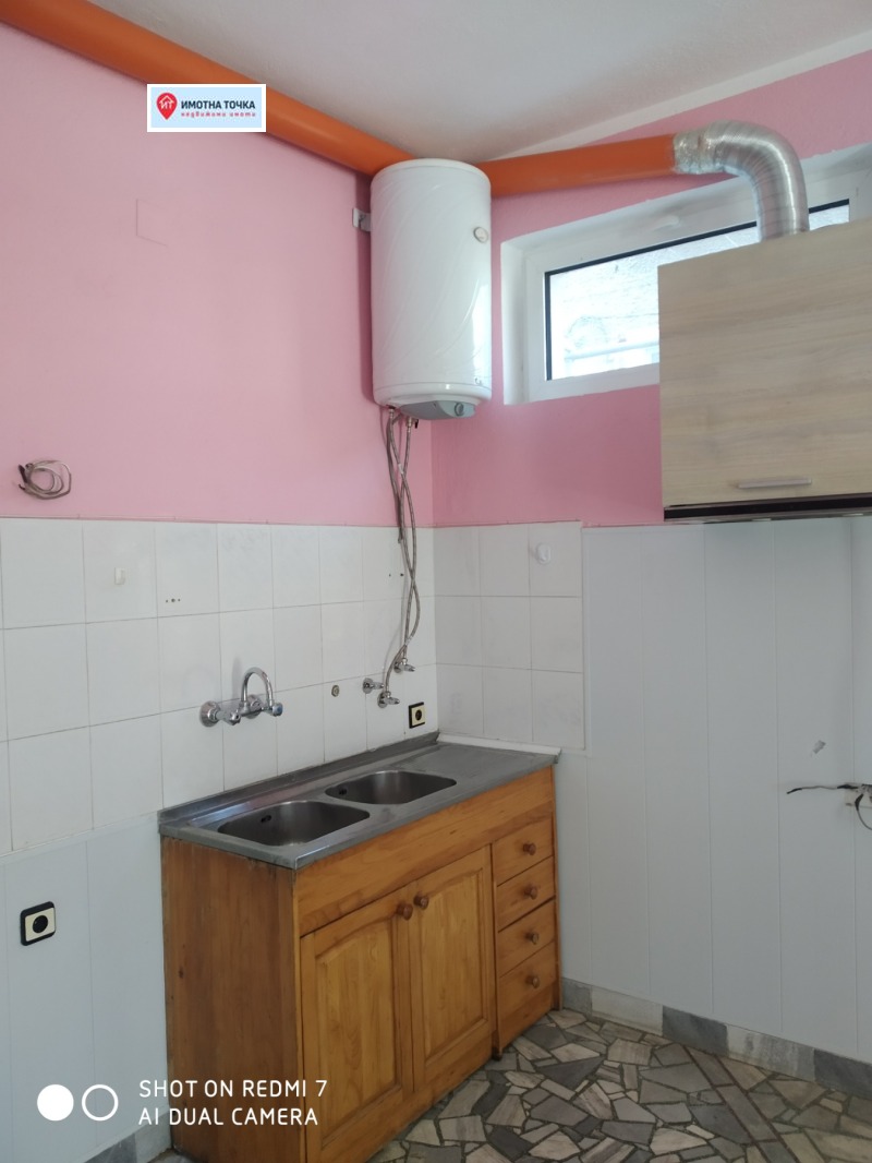 Дава под наем МАГАЗИН, гр. Асеновград, област Пловдив, снимка 5 - Магазини - 52205787