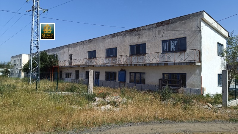 Дава под Наем ПРОМ. ПОМЕЩЕНИЕ в област Кърджали, гр. Момчилград - 1246 кв.м / При запитване, ШАРП МГ