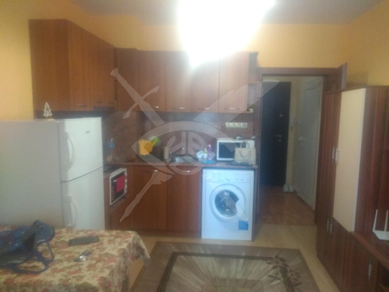 Zu vermieten  Studio Warna , Ljatno kino Trakija , 30 qm | 98707560