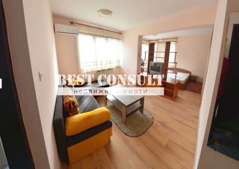 A louer  1 chambre Rouse , Tsentar , 70 m² | 96106050