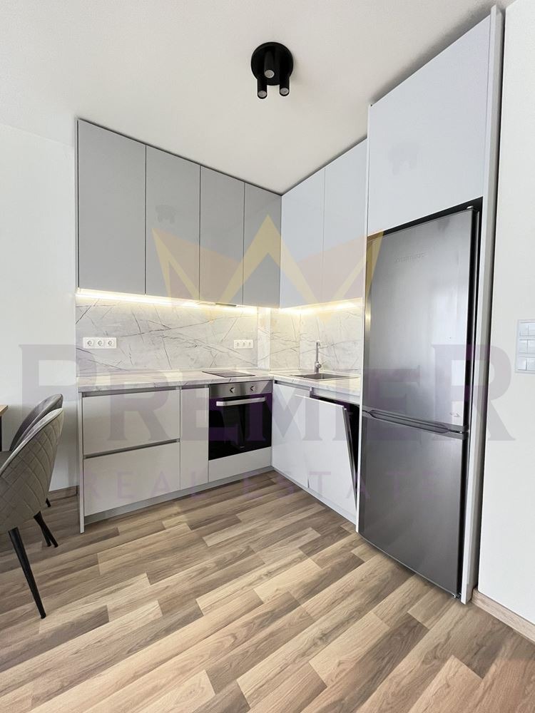 Дава под наем 2-СТАЕН, гр. Варна, к.к. Св.Св. Константин и Елена