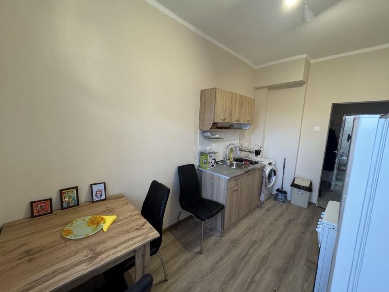 Дава под наем 3-СТАЕН, гр. София, Център, снимка 10 - Апартаменти - 52708757