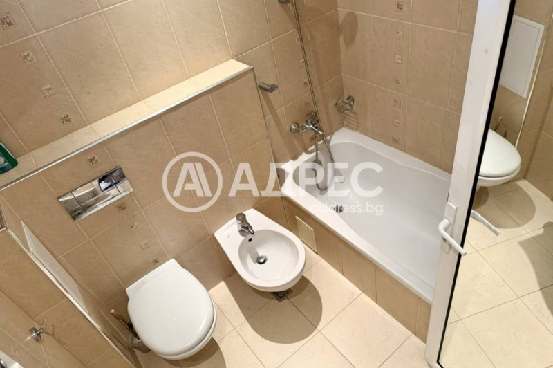 Дава под наем МНОГОСТАЕН, гр. София, Гео Милев, снимка 17 - Апартаменти - 52551260