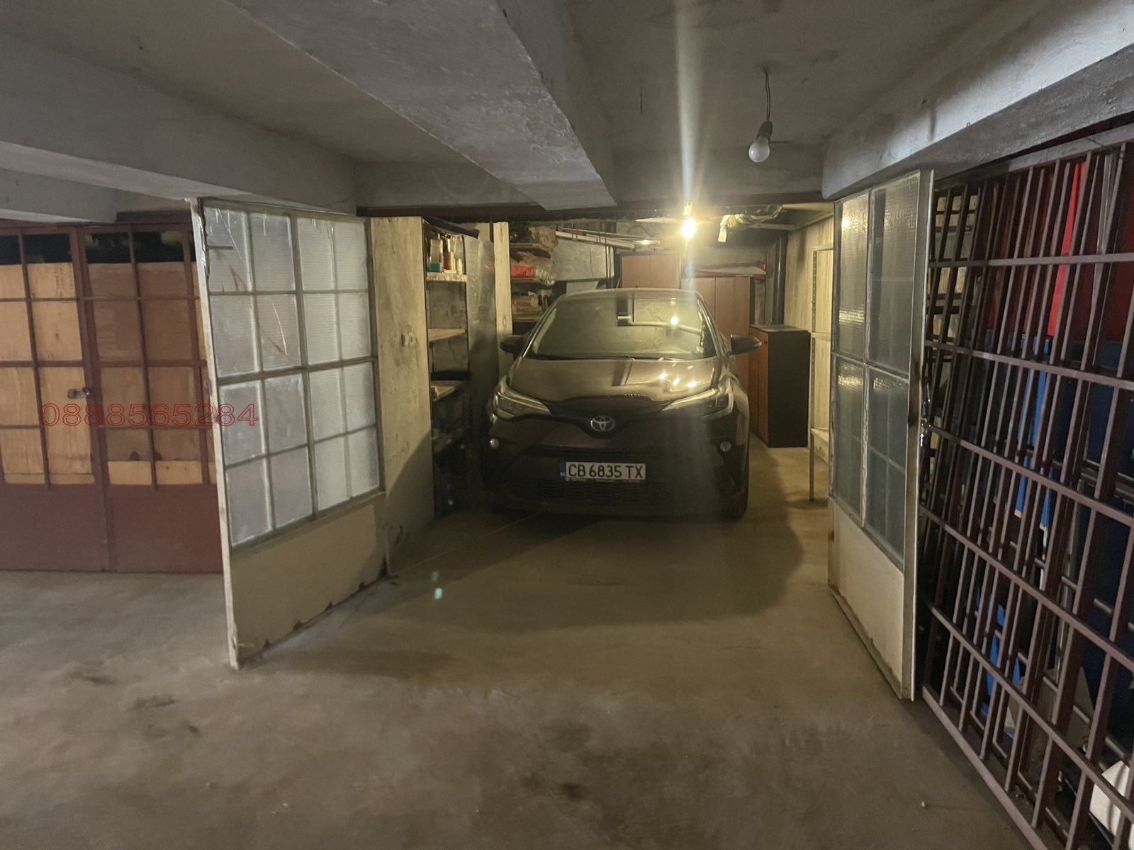 Дава под наем ГАРАЖ, ПАРКОМЯСТО, гр. София, Хладилника, снимка 3 - Гаражи и паркоместа - 53896486