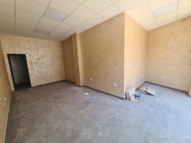 Boutique Lyuben Karavelov, Haskovo 2