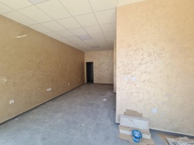 Boutique Lyuben Karavelov, Haskovo 4