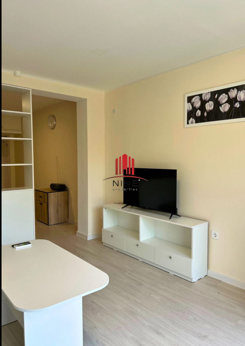 Kiadó  Stúdió Sofia , Bankja , 35 négyzetméter | 80412293 - kép [4]