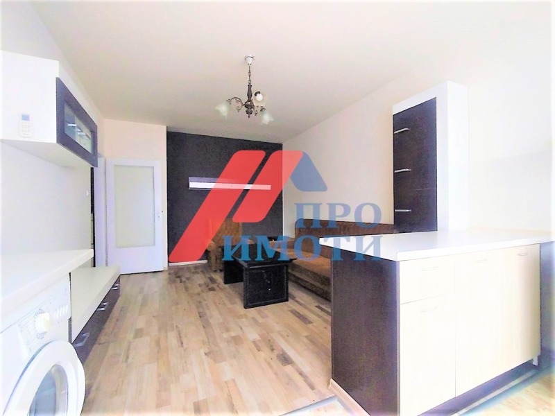 Para alugar  1 quarto Sofia , Orlandovci , 65 m² | 96826552