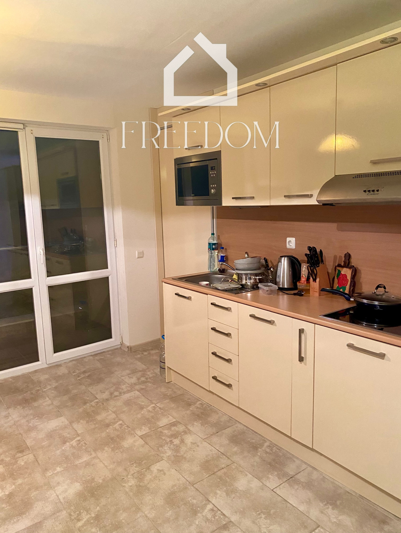 Дава под наем 2-СТАЕН, гр. Балчик, област Добрич, снимка 2 - Апартаменти - 53986590