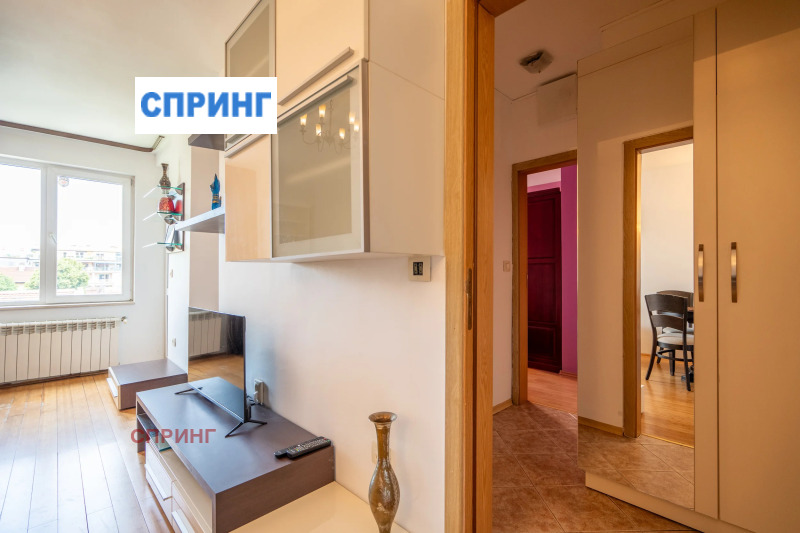 Издаје се  1 спаваћа соба Софија , Центар , 65 м2 | 92711773 - слика [8]