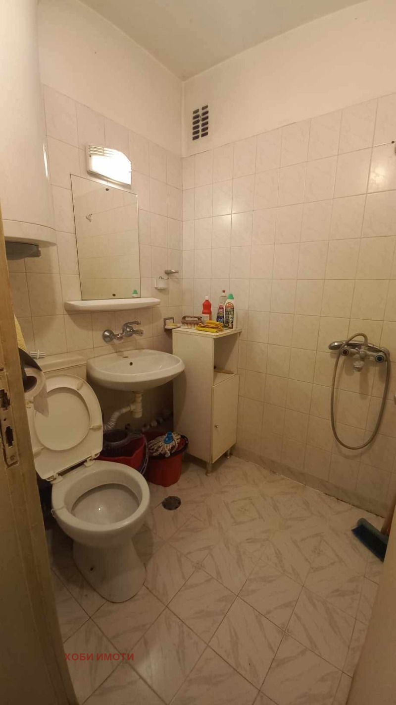 Til leje  1 soveværelse Plovdiv , Kamenitsa 1 , 62 kvm | 87842409 - billede [13]