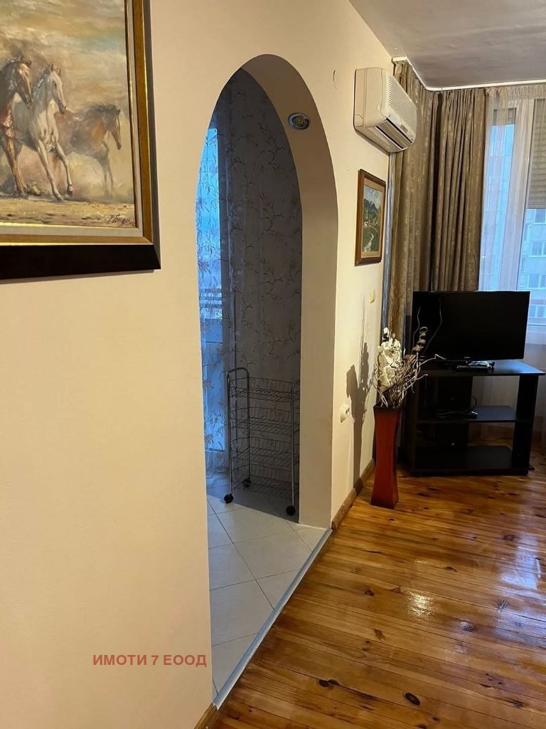 För uthyrning  1 sovrum Sofia , Slatina , 70 kvm | 60993644 - bild [7]