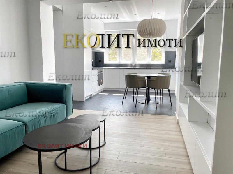 A louer  2 chambres Sofia , Meditsinska akademiya , 105 m² | 29825166