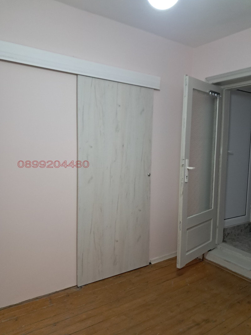 Дава под наем 3-СТАЕН, гр. Добрич, Център, снимка 14 - Апартаменти - 52784881