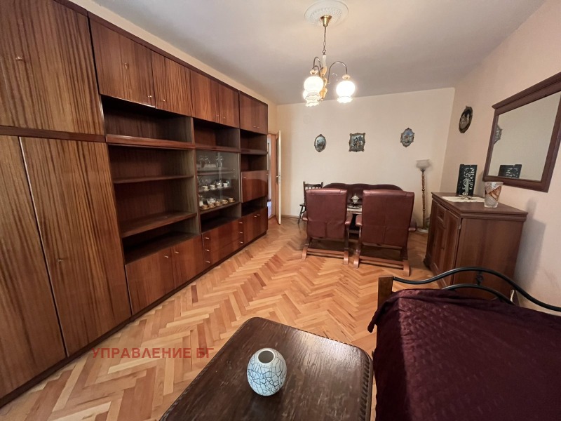 Til leie  1 soverom Sofia , Poligona , 70 kvm | 28049291