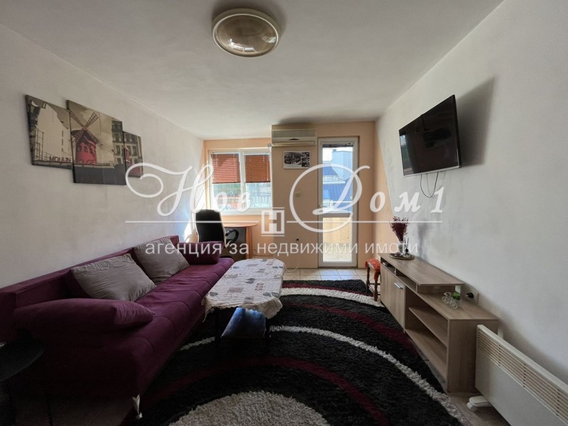 Дава под нем  3-стаен, град Варна, Базар Левски •  500 EUR • ID 32569134 — holmes.bg - [1] 
