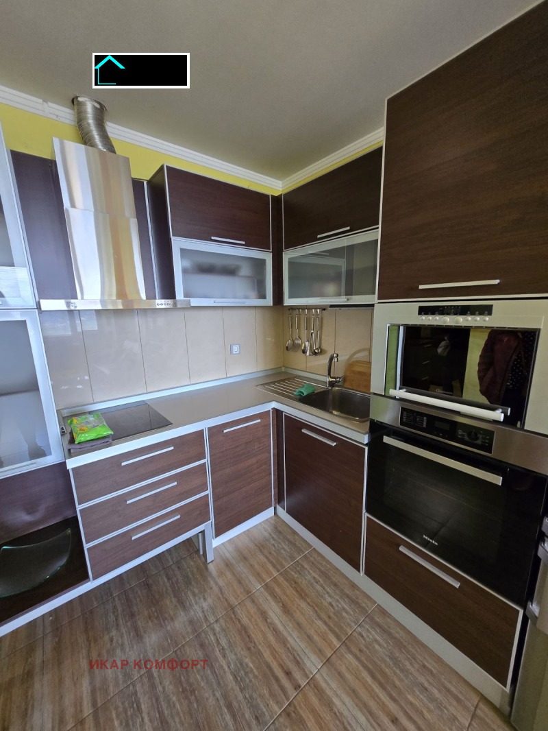 Издаје се  2 спаваће собе Русе , Центар , 80 м2 | 56654735