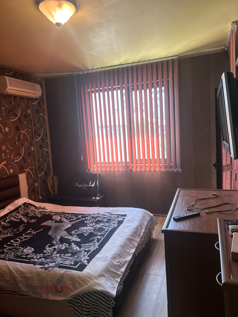 Дава под наем  3-стаен град Плевен , Сторгозия , 97 кв.м | 50350940 - изображение [12]