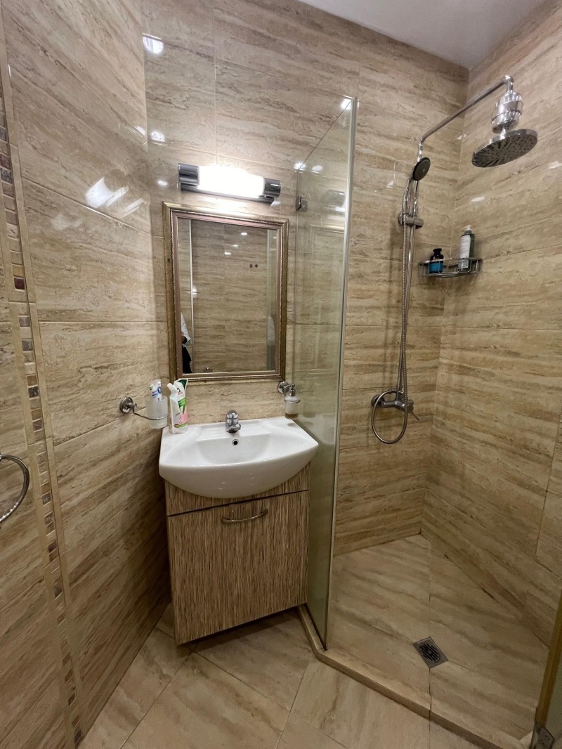 Дава под наем 3-СТАЕН, гр. София, Оборище, снимка 8 - Апартаменти - 51741029