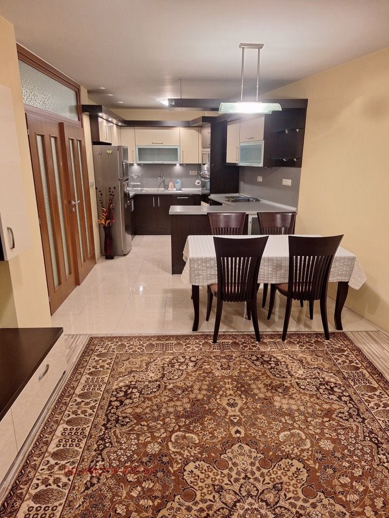 Da affittare  2 camere da letto Sofia , Zona B-18 , 100 mq | 55752613 - Immagine [2]