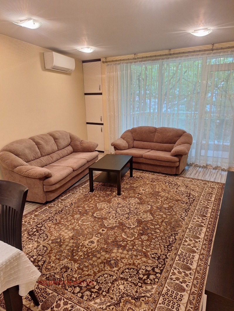 Da affittare  2 camere da letto Sofia , Zona B-18 , 100 mq | 55752613 - Immagine [3]