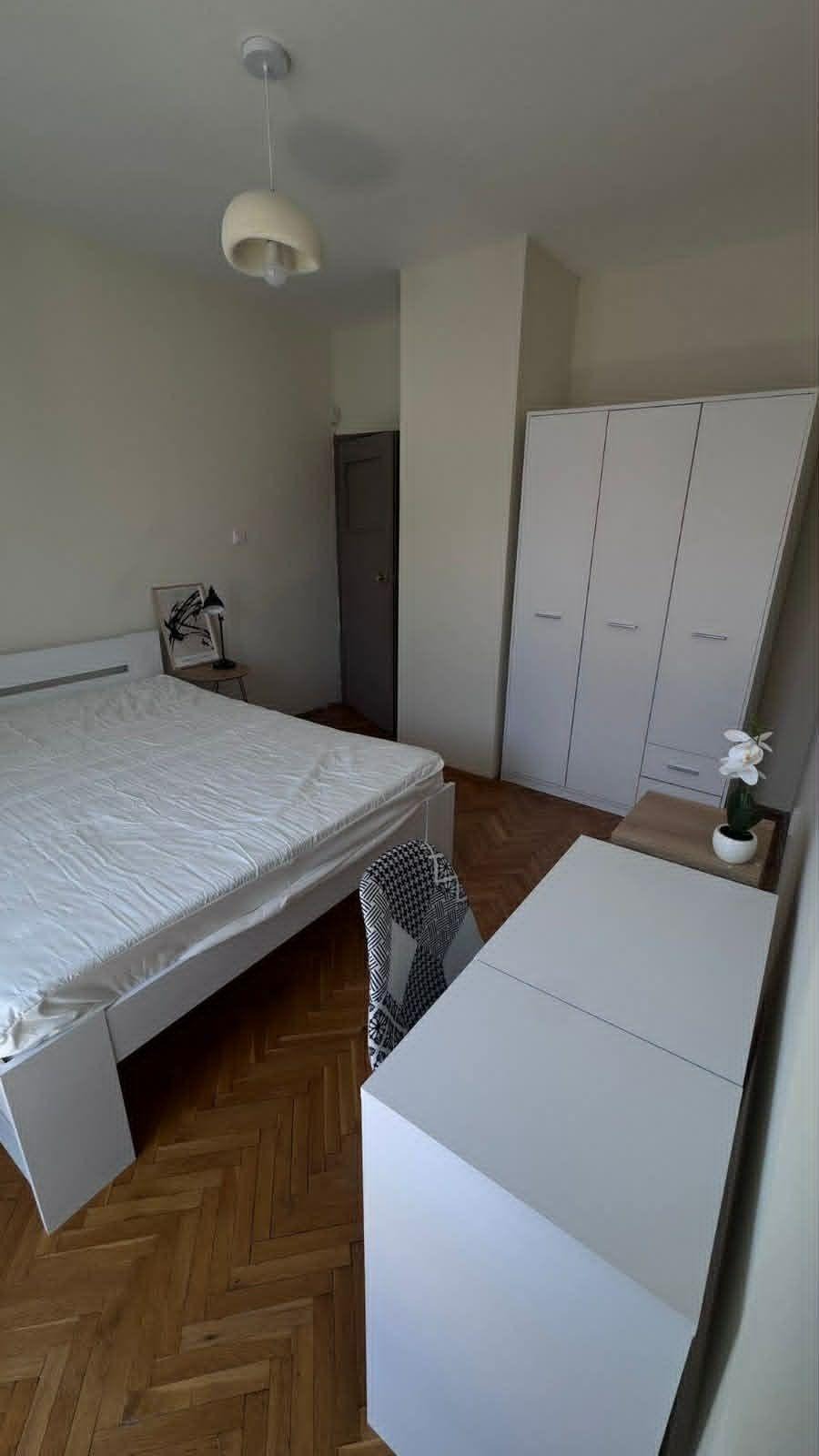 Дава под наем 4-СТАЕН, гр. София, Център, снимка 6 - Апартаменти - 54340759