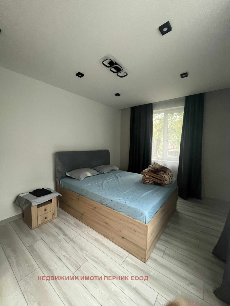 Para alugar  1 quarto Pernik , Tvardi livadi , 65 m² | 70242734 - imagem [4]
