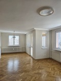 Дава под наем  3-стаен град София , Изгрев , 123 кв.м | 56669945 - изображение [6]