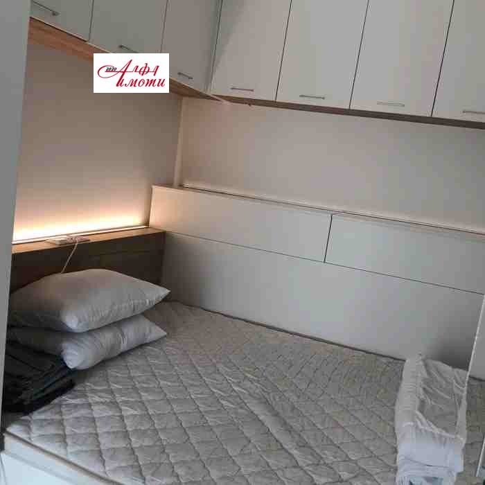 Zu vermieten  1 Schlafzimmer Schumen , Zentar , 57 qm | 35298373 - Bild [6]