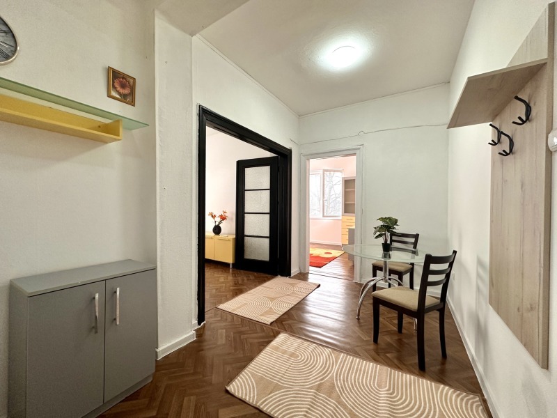 Дава под наем 2-СТАЕН, гр. София, Център, снимка 8 - Апартаменти - 53412504