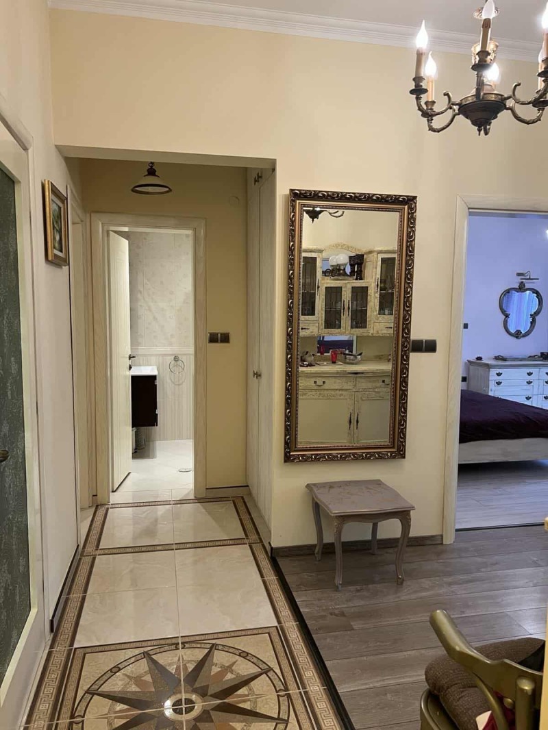 Дава под наем 3-СТАЕН, гр. София, Център, снимка 4 - Апартаменти - 52439665