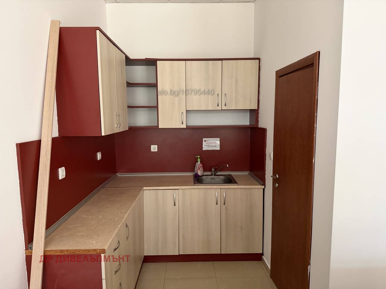 Дава под наем МАГАЗИН, гр. София, Младост 1, снимка 9 - Магазини - 54120082