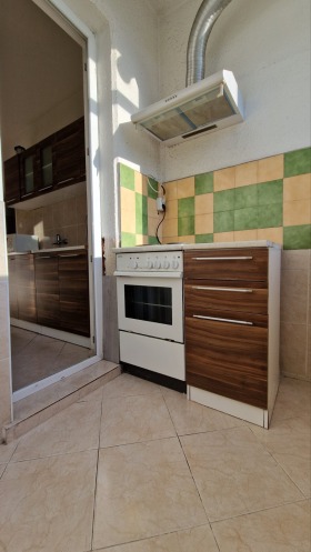    3- | Imot.bg    8