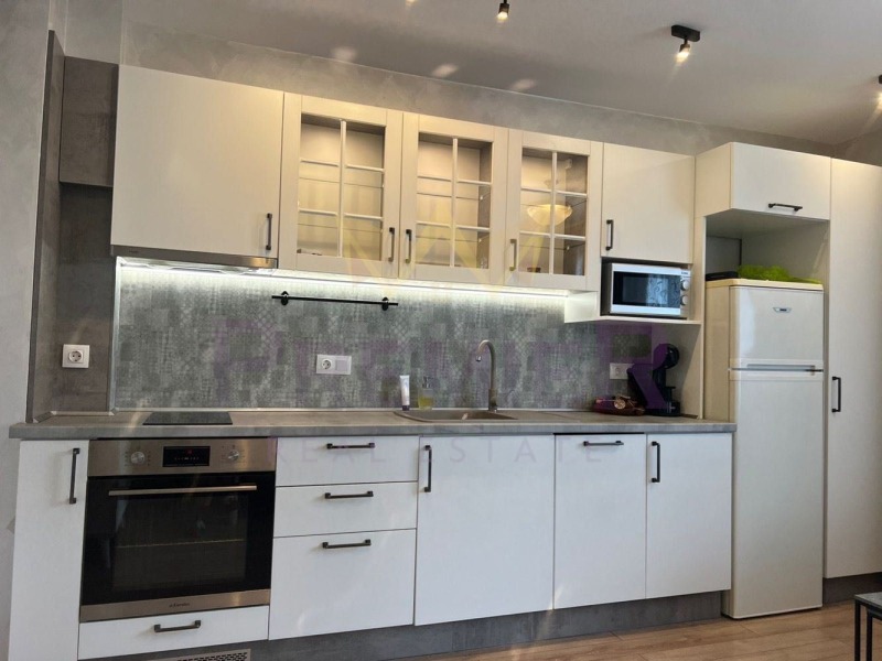 Дава под наем 2-СТАЕН, гр. Варна, Левски 1, снимка 2 - Апартаменти - 53271919