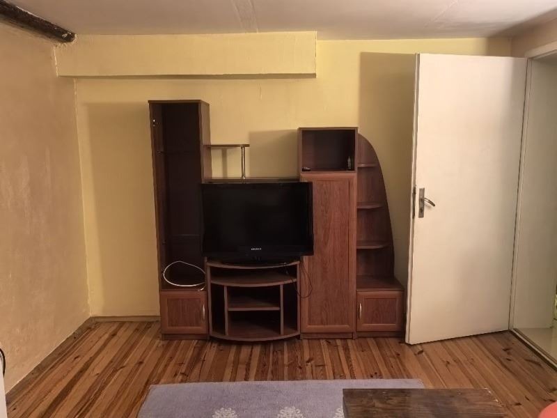 Дава под наем МНОГОСТАЕН, гр. София, Гео Милев, снимка 3 - Апартаменти - 53085461