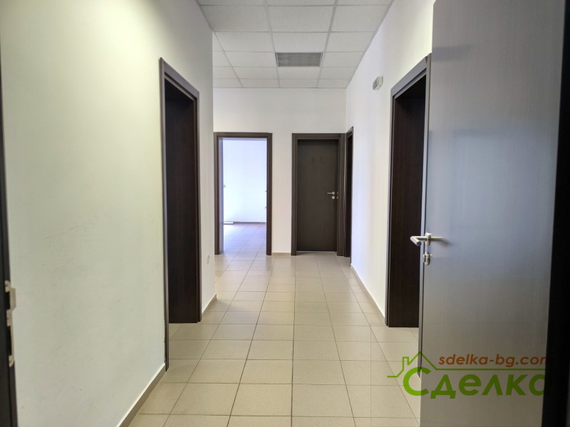 Дава под наем ОФИС, гр. Габрово, Център, снимка 2 - Офиси - 52649967