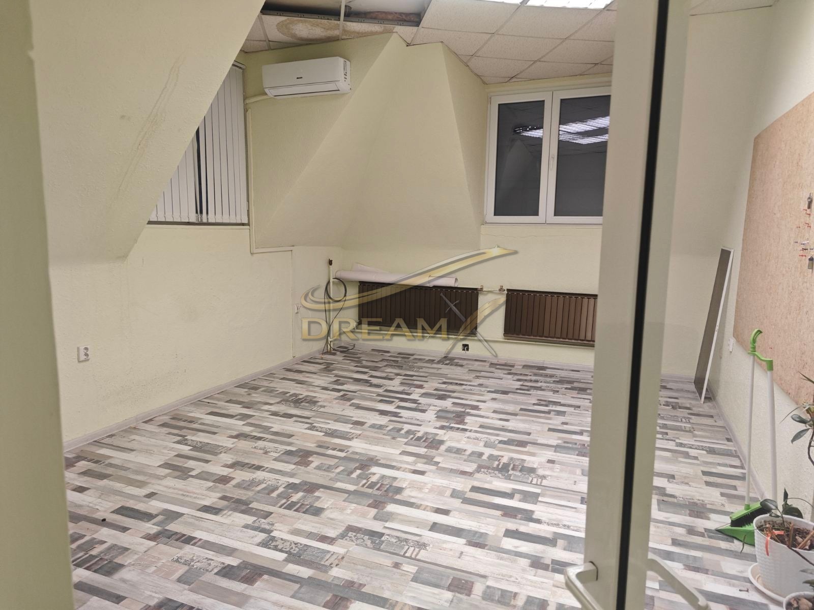 Дава под наем  Офис град Пловдив , Център , 230 кв.м | 56898992