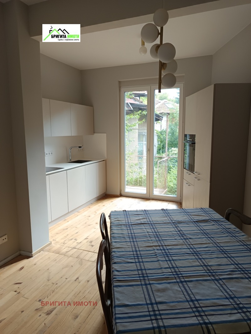 Zu vermieten  2 Schlafzimmer Sofia , Lozenez , 97 qm | 10213626